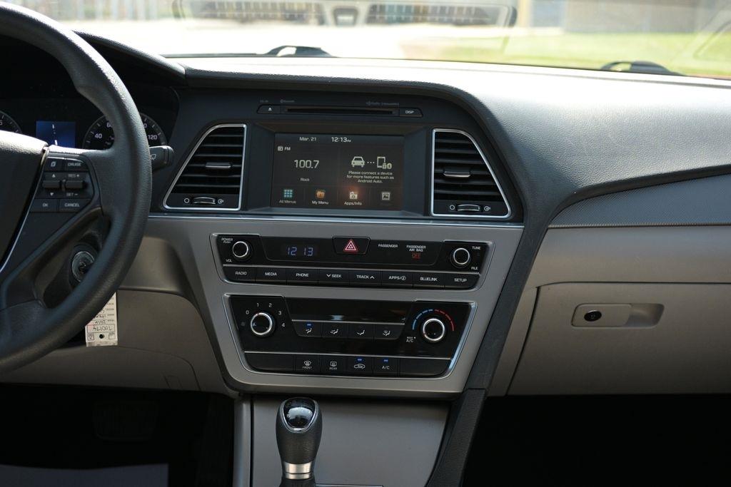 Hyundai Sonata 4dr Sdn 2.4L SE PZEV 2016