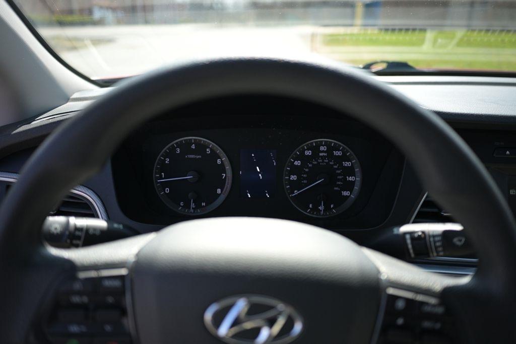 Hyundai Sonata 4dr Sdn 2.4L SE PZEV 2016