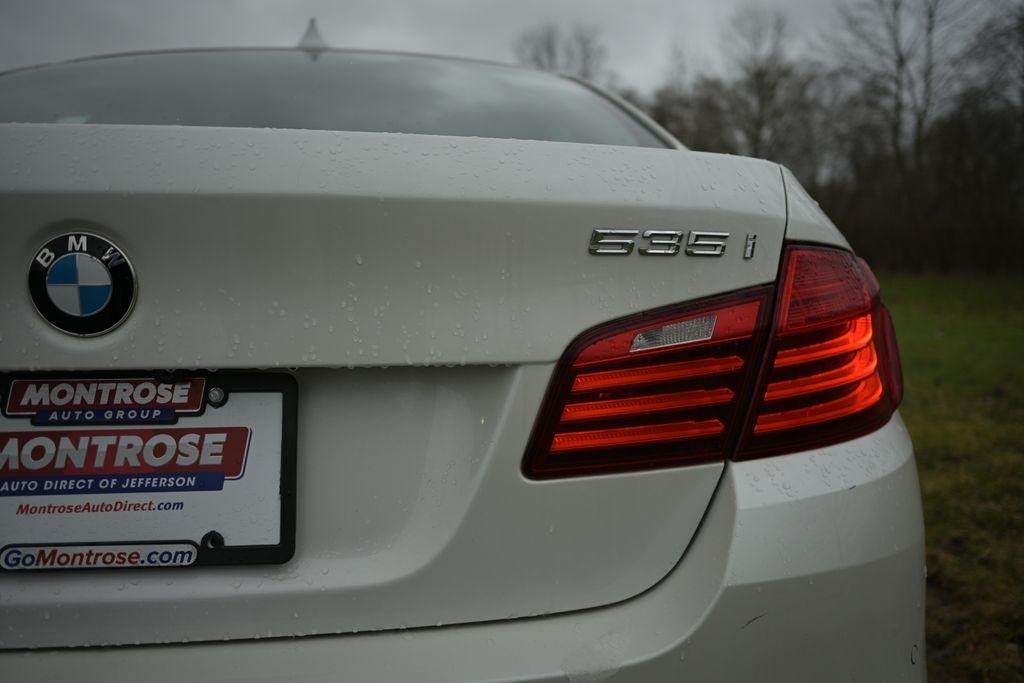 BMW 5 Series 4dr Sdn 535i xDrive AWD 2015