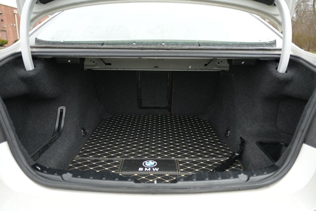 BMW 5 Series 4dr Sdn 535i xDrive AWD 2015