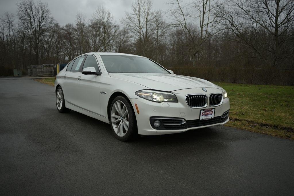BMW 5 Series 4dr Sdn 535i xDrive AWD 2015