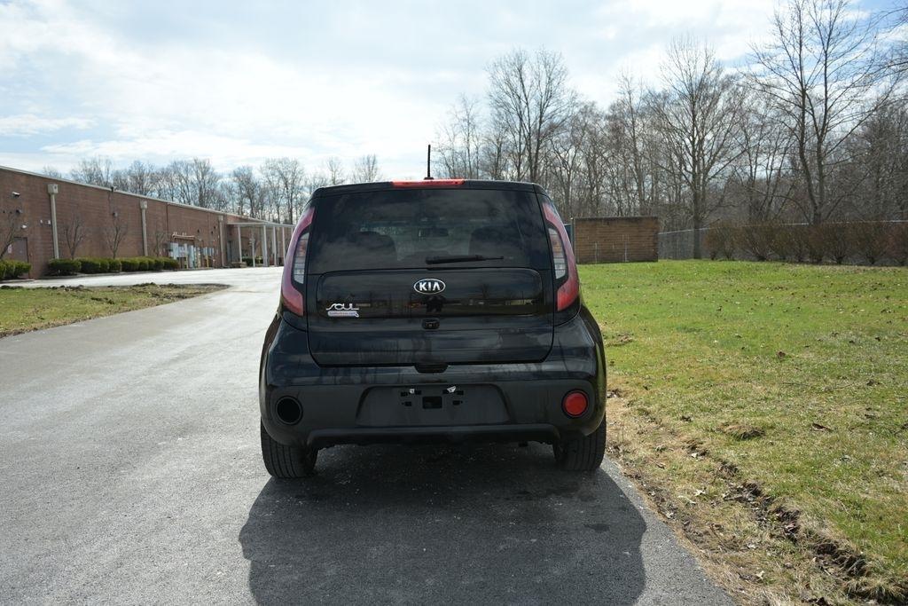 Kia Soul Base Manual 2019