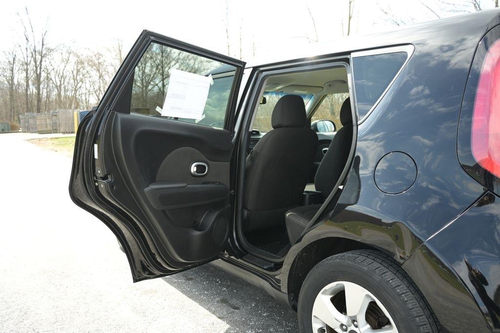 Kia Soul Base Manual 2019