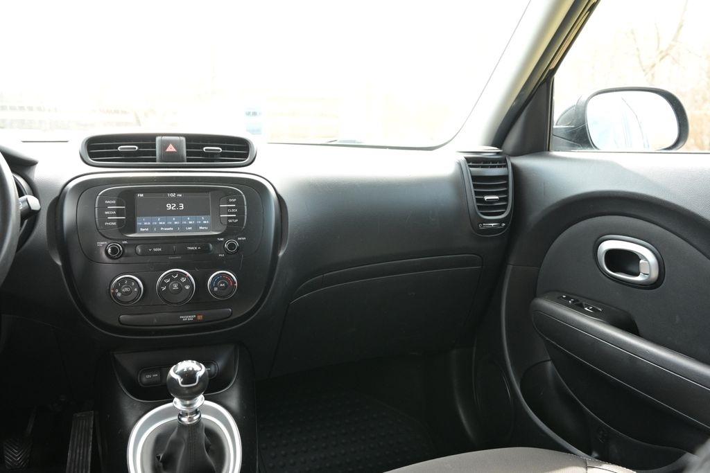 Kia Soul Base Manual 2019