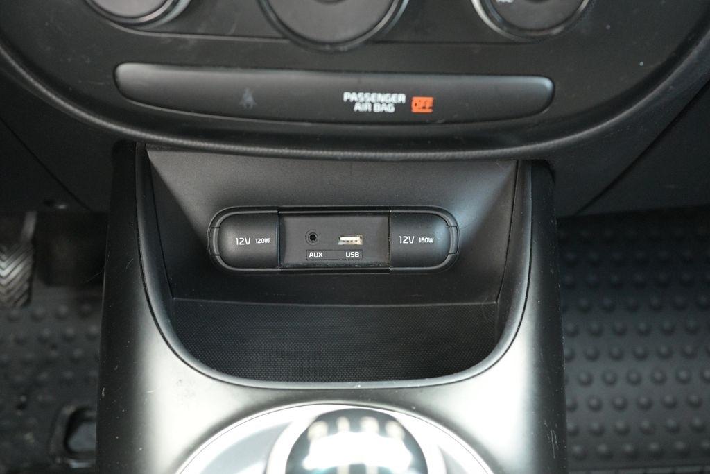 Kia Soul Base Manual 2019