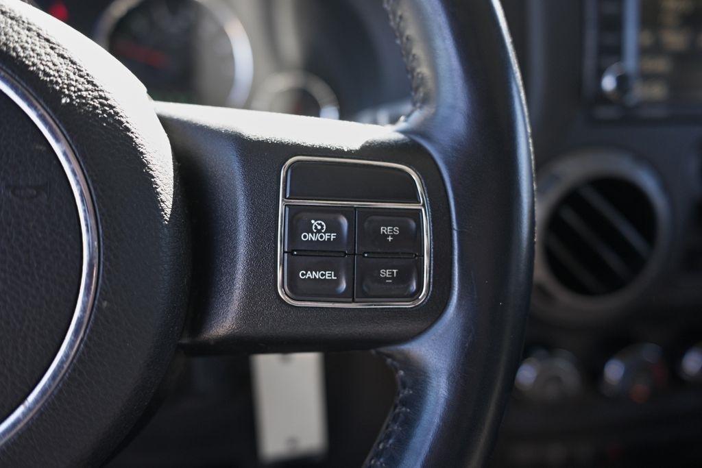 Jeep Wrangler Unlimited 4WD 4dr Sport 2016