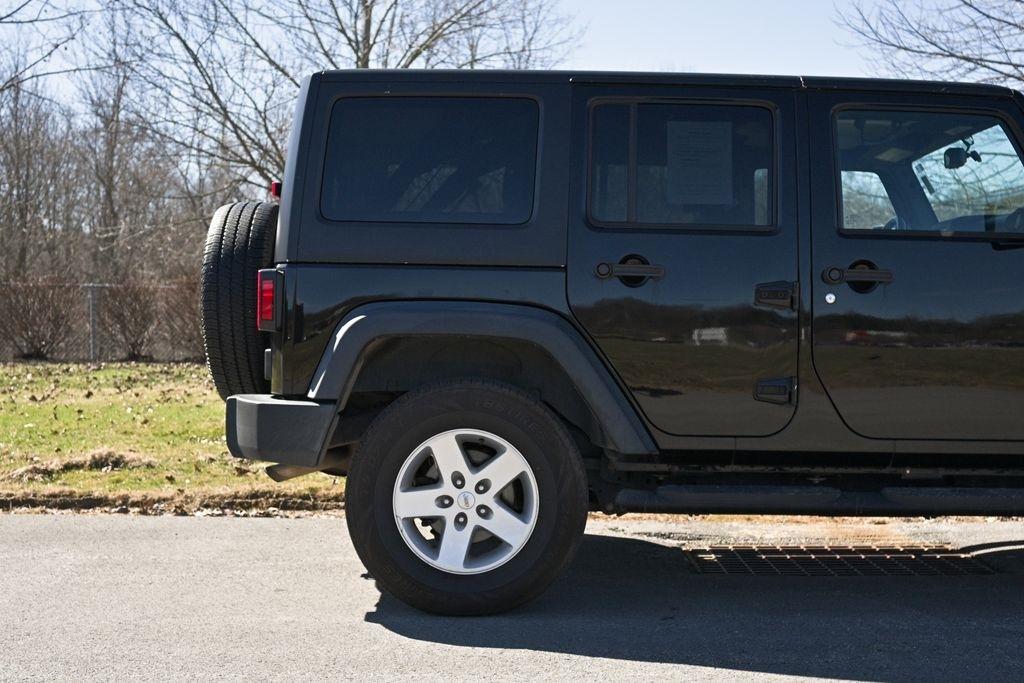 Jeep Wrangler Unlimited 4WD 4dr Sport 2016