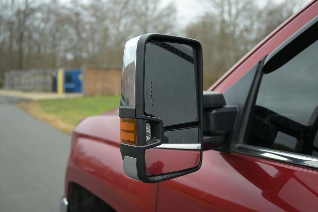 Chevrolet Silverado 2500HD 4WD Crew Cab 153.7" LTZ 2018