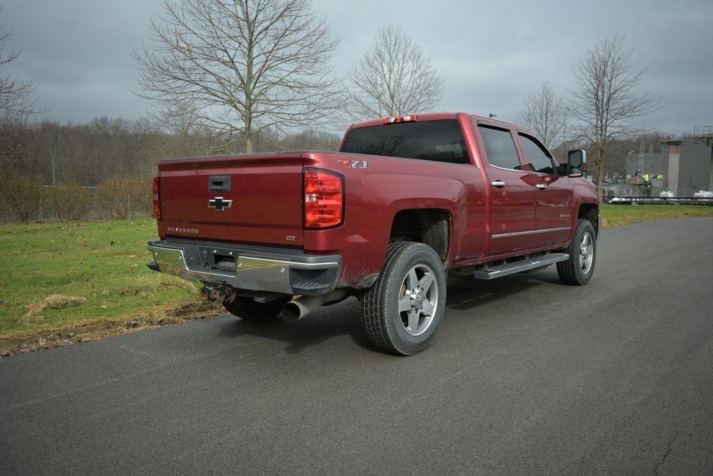 Chevrolet Silverado 2500HD 4WD Crew Cab 153.7" LTZ 2018