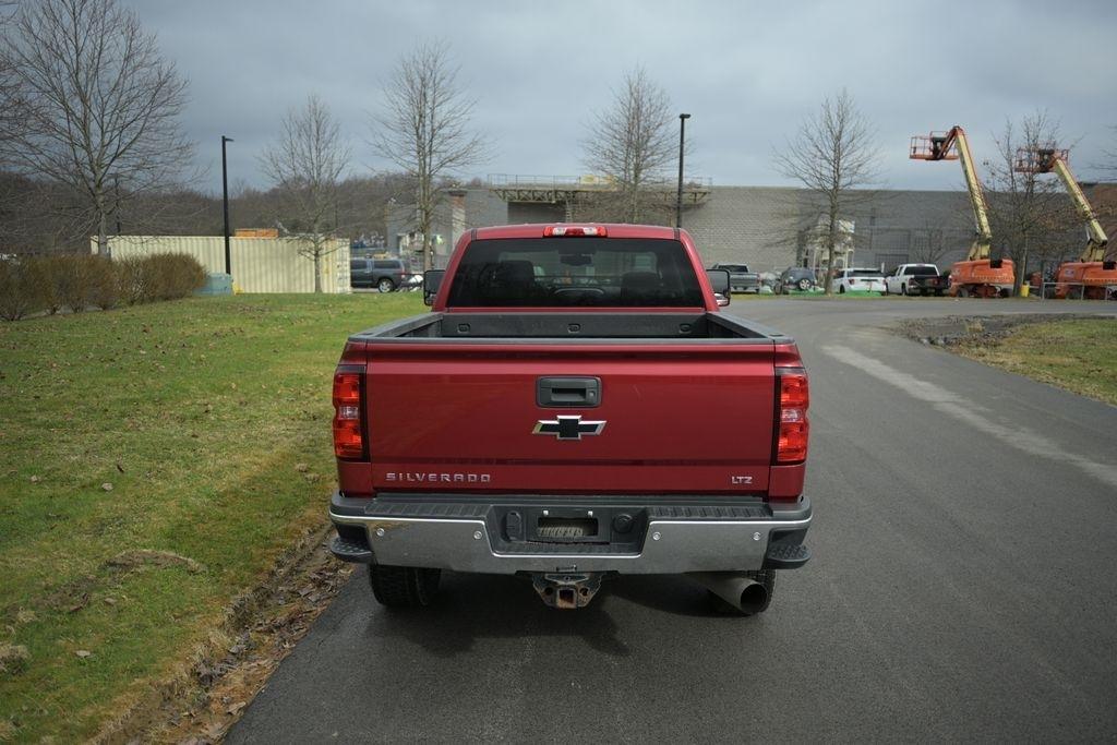 Chevrolet Silverado 2500HD 4WD Crew Cab 153.7" LTZ 2018