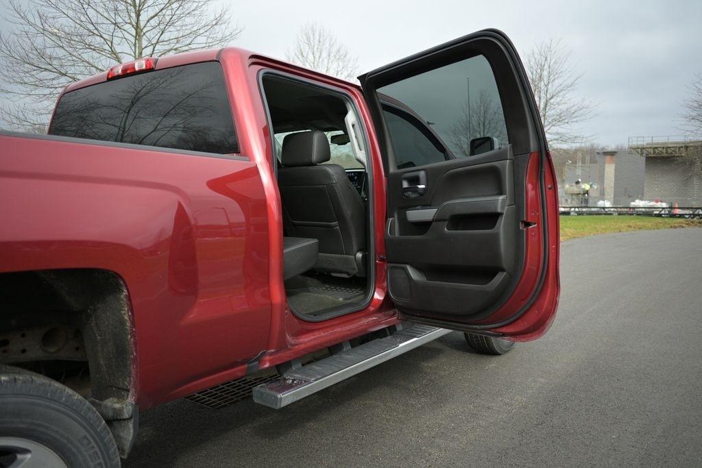 Chevrolet Silverado 2500HD 4WD Crew Cab 153.7" LTZ 2018