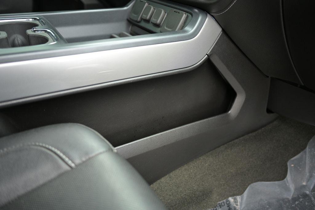 Chevrolet Silverado 2500HD 4WD Crew Cab 153.7" LTZ 2018