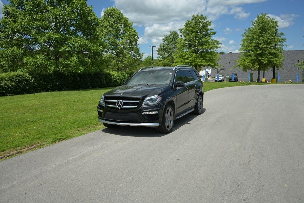 Mercedes-Benz GL-Class 4MATIC 4dr GL 63 AMG 2015