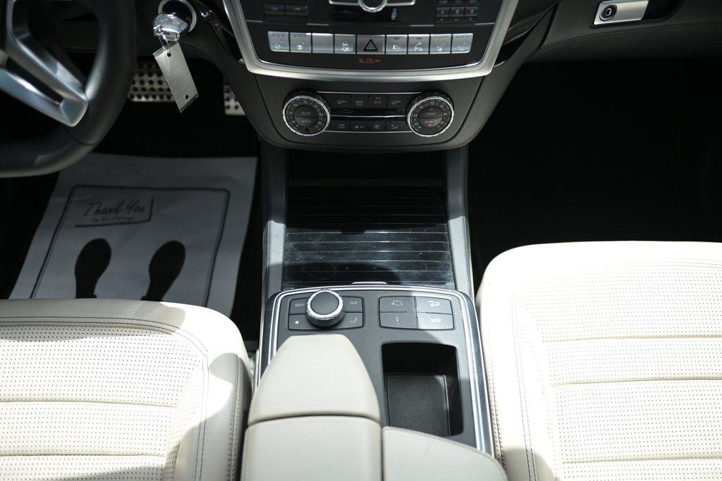 Mercedes-Benz GL-Class 4MATIC 4dr GL 63 AMG 2015