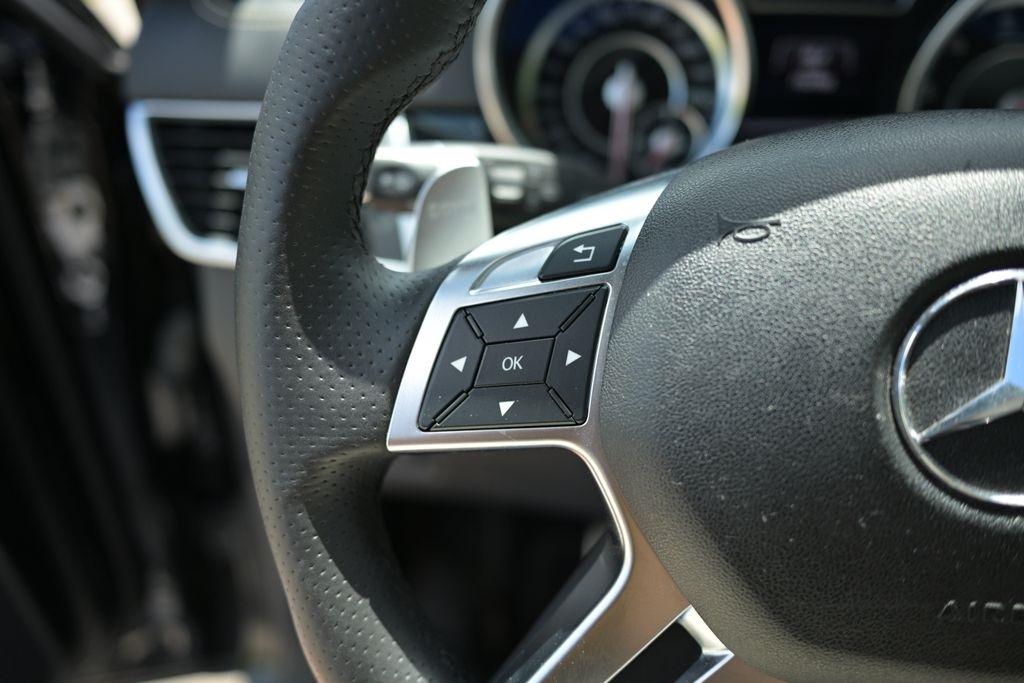 Mercedes-Benz GL-Class 4MATIC 4dr GL 63 AMG 2015
