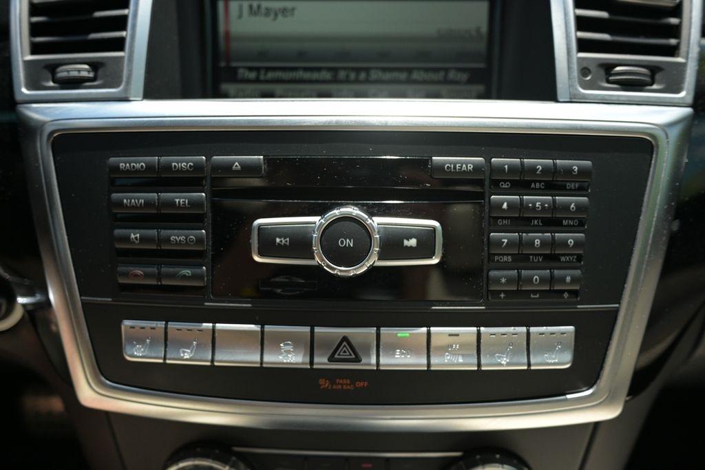 Mercedes-Benz GL-Class 4MATIC 4dr GL 63 AMG 2015