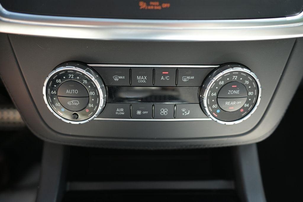 Mercedes-Benz GL-Class 4MATIC 4dr GL 63 AMG 2015