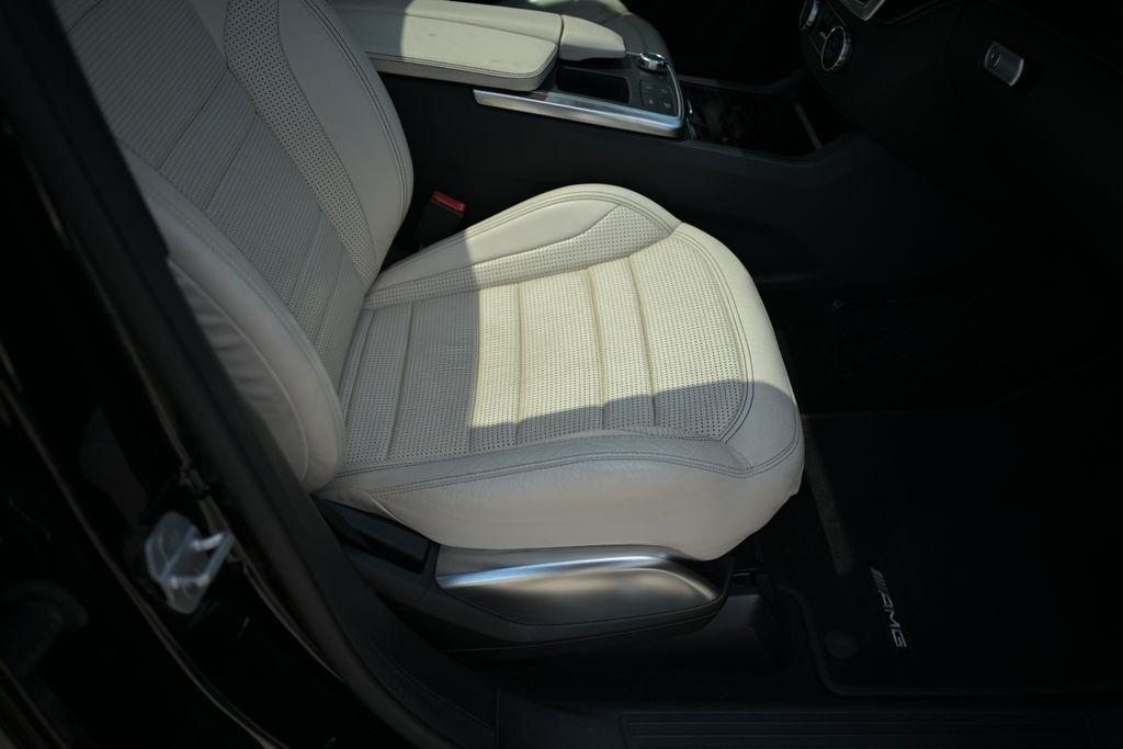 Mercedes-Benz GL-Class 4MATIC 4dr GL 63 AMG 2015