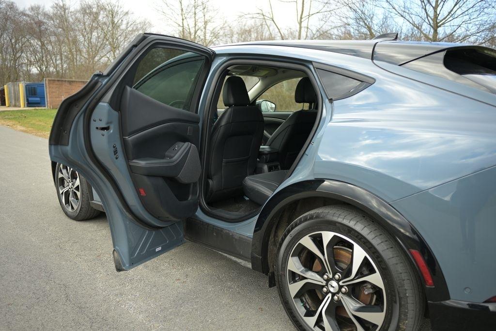 Ford Mustang Mach-E Premium AWD 2023