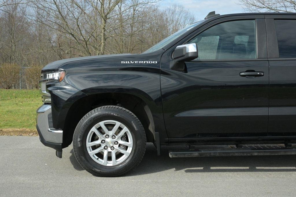 Chevrolet Silverado 1500 2WD Crew Cab 147" LT 2020