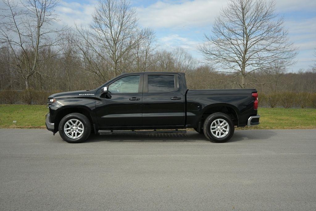 Chevrolet Silverado 1500 2WD Crew Cab 147" LT 2020
