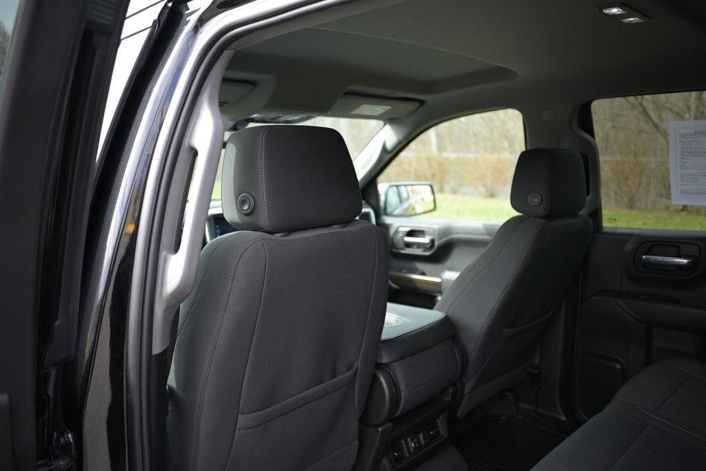 Chevrolet Silverado 1500 2WD Crew Cab 147" LT 2020