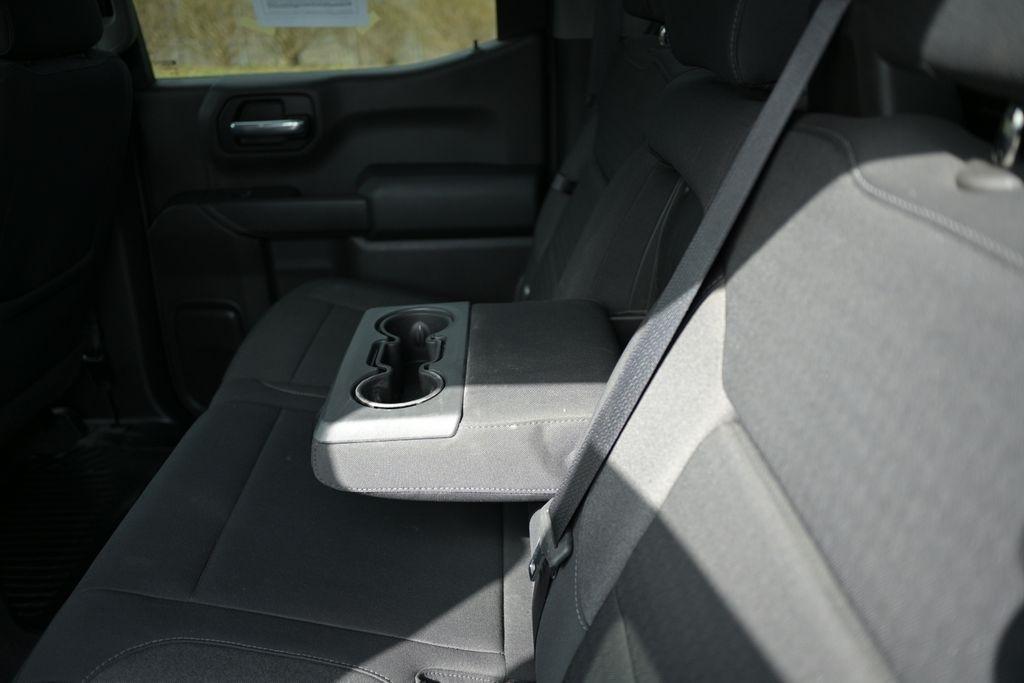 Chevrolet Silverado 1500 2WD Crew Cab 147" LT 2020