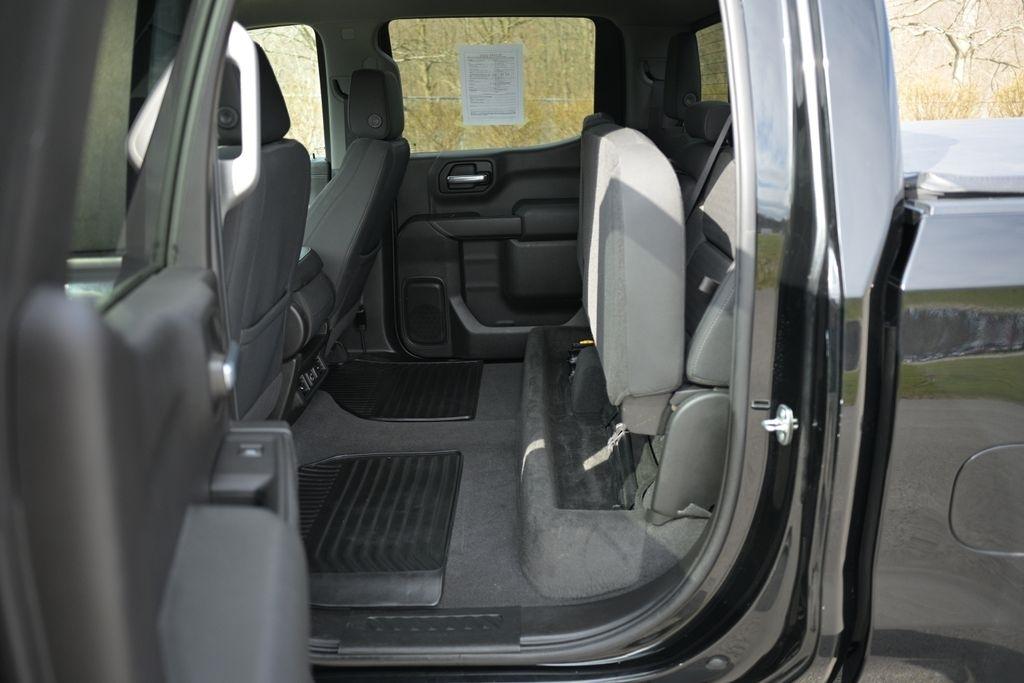 Chevrolet Silverado 1500 2WD Crew Cab 147" LT 2020