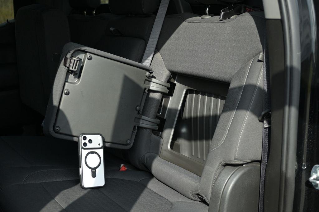 Chevrolet Silverado 1500 2WD Crew Cab 147" LT 2020