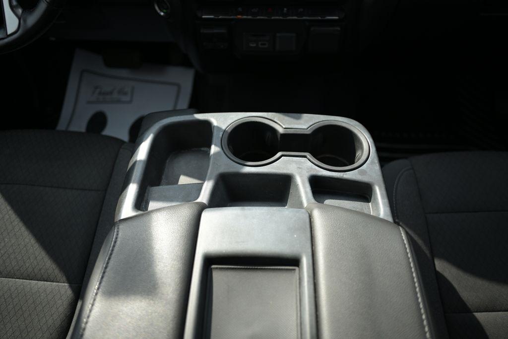 Chevrolet Silverado 1500 2WD Crew Cab 147" LT 2020