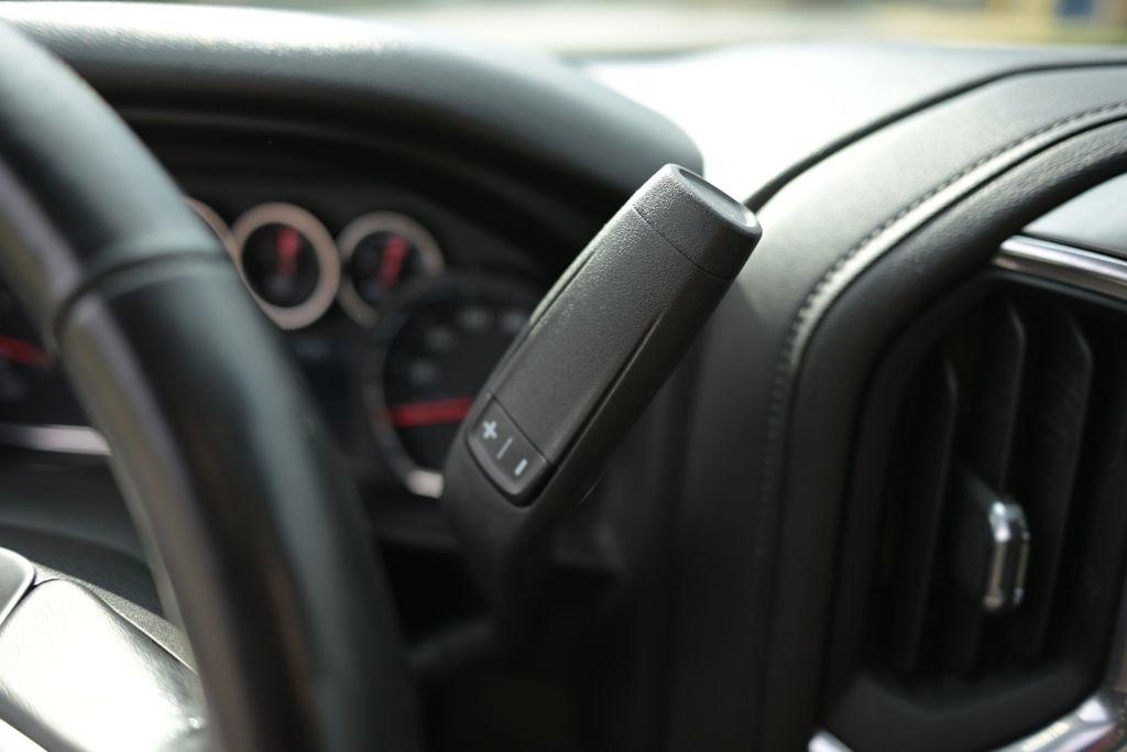 Chevrolet Silverado 1500 2WD Crew Cab 147" LT 2020