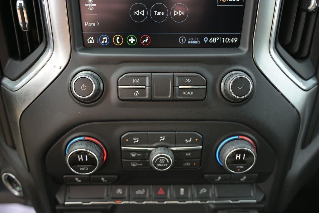 Chevrolet Silverado 1500 2WD Crew Cab 147" LT 2020