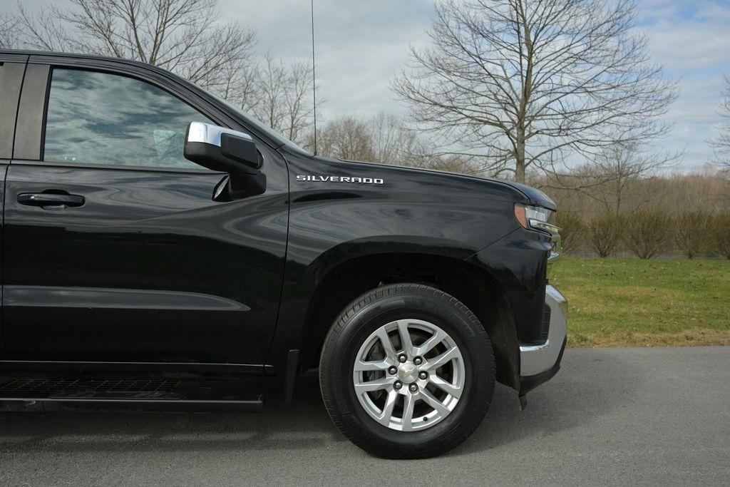 Chevrolet Silverado 1500 2WD Crew Cab 147" LT 2020