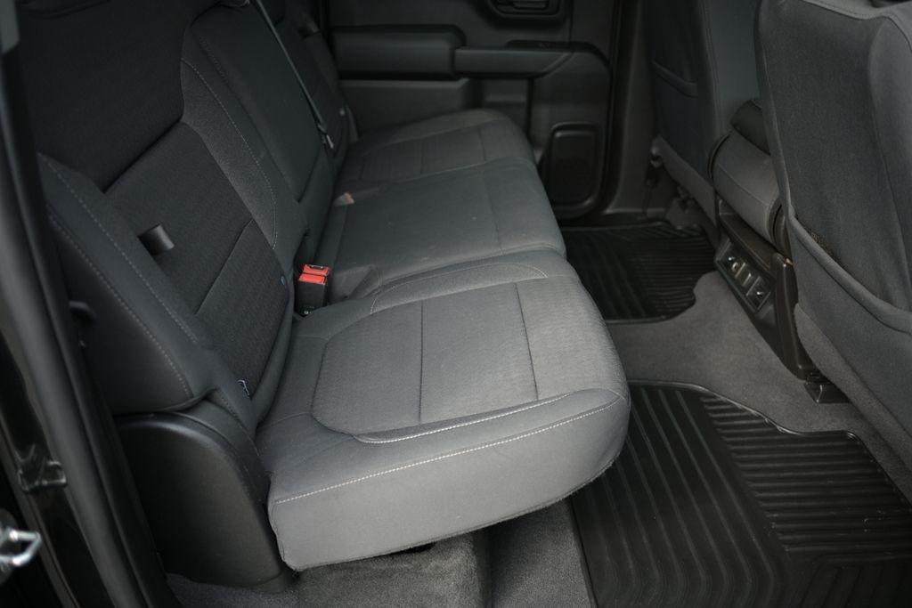 Chevrolet Silverado 1500 2WD Crew Cab 147" LT 2020