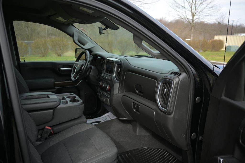 Chevrolet Silverado 1500 2WD Crew Cab 147" LT 2020