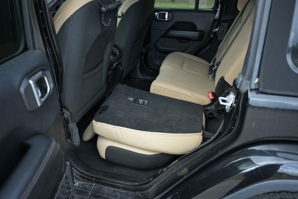 Jeep Wrangler Unlimited Sahara 4x4 2018