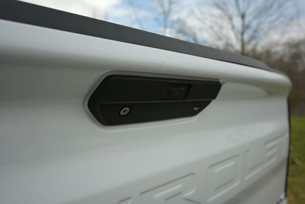 Chevrolet Silverado 1500 4WD Crew Cab 147" LTZ 2019