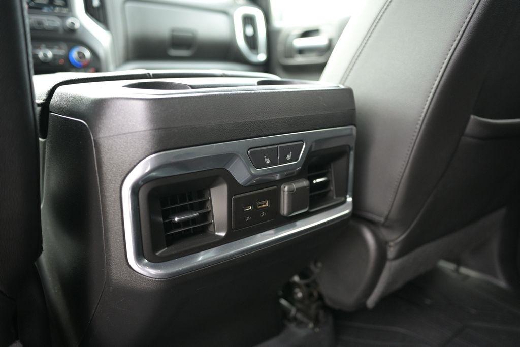 Chevrolet Silverado 1500 4WD Crew Cab 147" LTZ 2019