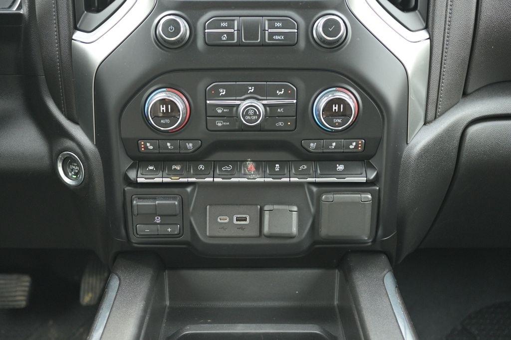 Chevrolet Silverado 1500 4WD Crew Cab 147" LTZ 2019