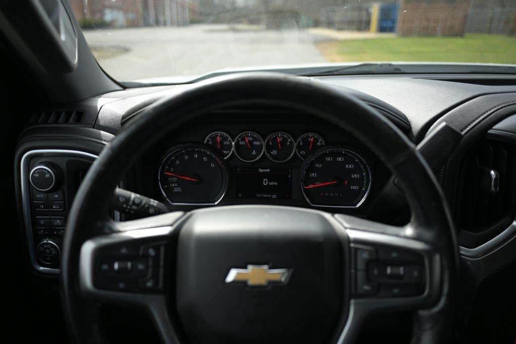 Chevrolet Silverado 1500 4WD Crew Cab 147" LTZ 2019