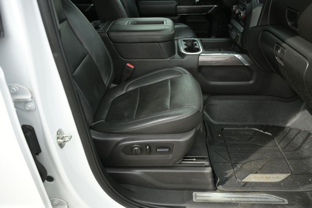 Chevrolet Silverado 1500 4WD Crew Cab 147" LTZ 2019