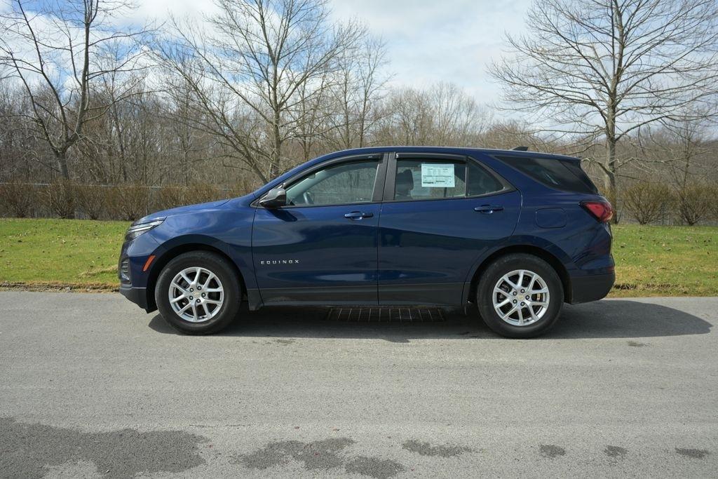 Chevrolet Equinox FWD 4dr LS w/1LS 2023