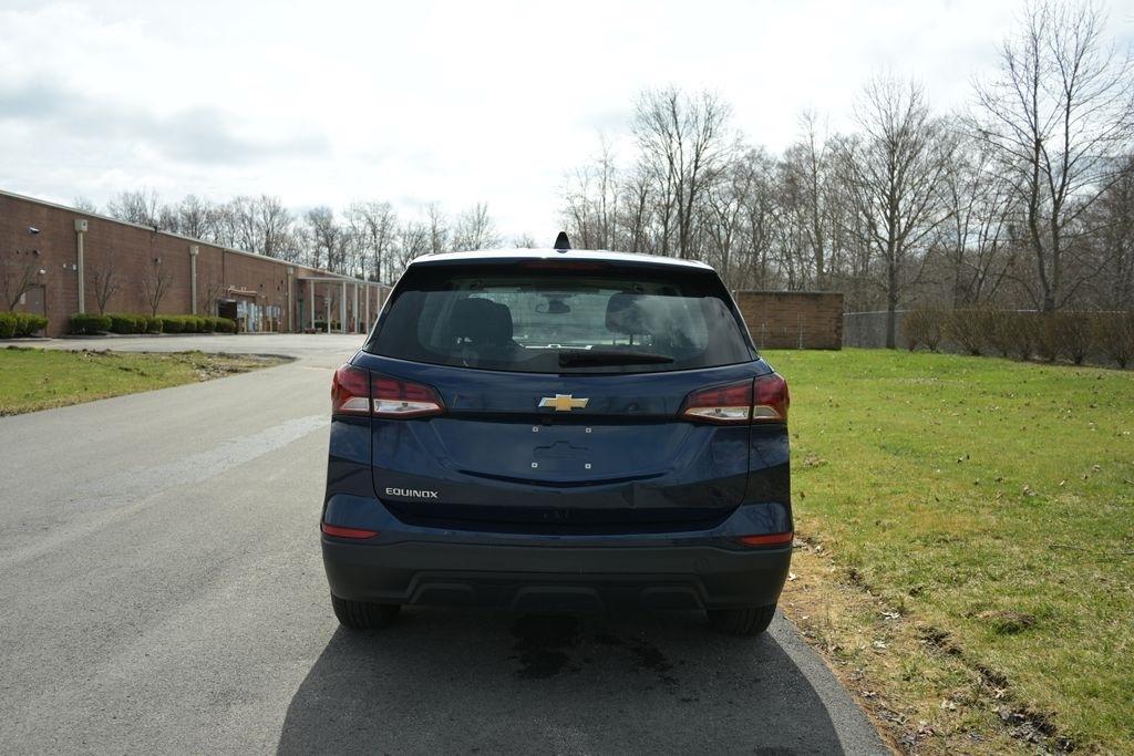 Chevrolet Equinox FWD 4dr LS w/1LS 2023