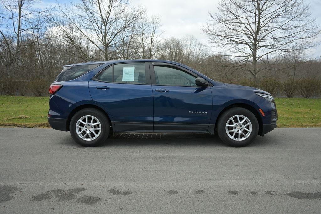 Chevrolet Equinox FWD 4dr LS w/1LS 2023