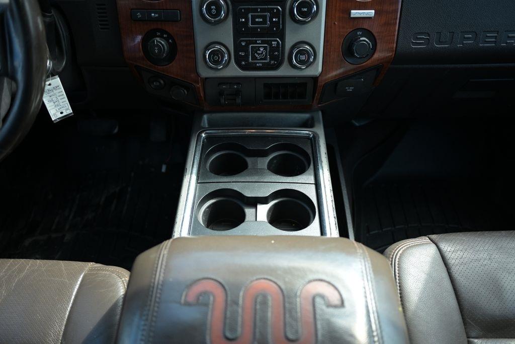 Ford Super Duty F-350 SRW 4WD Crew Cab 156" King Ranch 2016