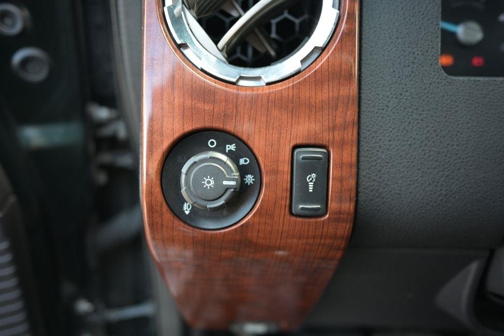 Ford Super Duty F-350 SRW 4WD Crew Cab 156" King Ranch 2016