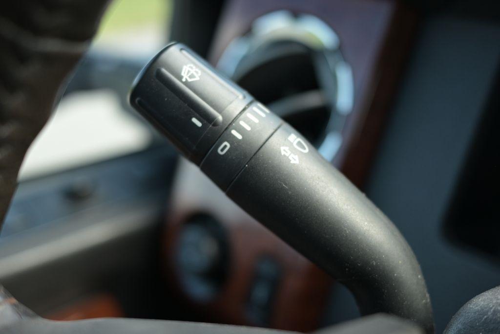 Ford Super Duty F-350 SRW 4WD Crew Cab 156" King Ranch 2016