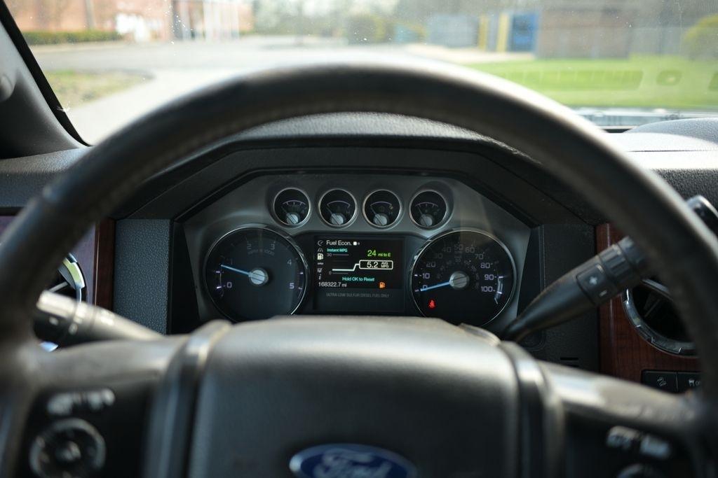 Ford Super Duty F-350 SRW 4WD Crew Cab 156" King Ranch 2016