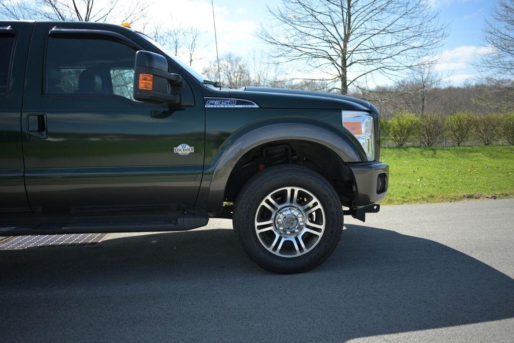 Ford Super Duty F-350 SRW 4WD Crew Cab 156" King Ranch 2016