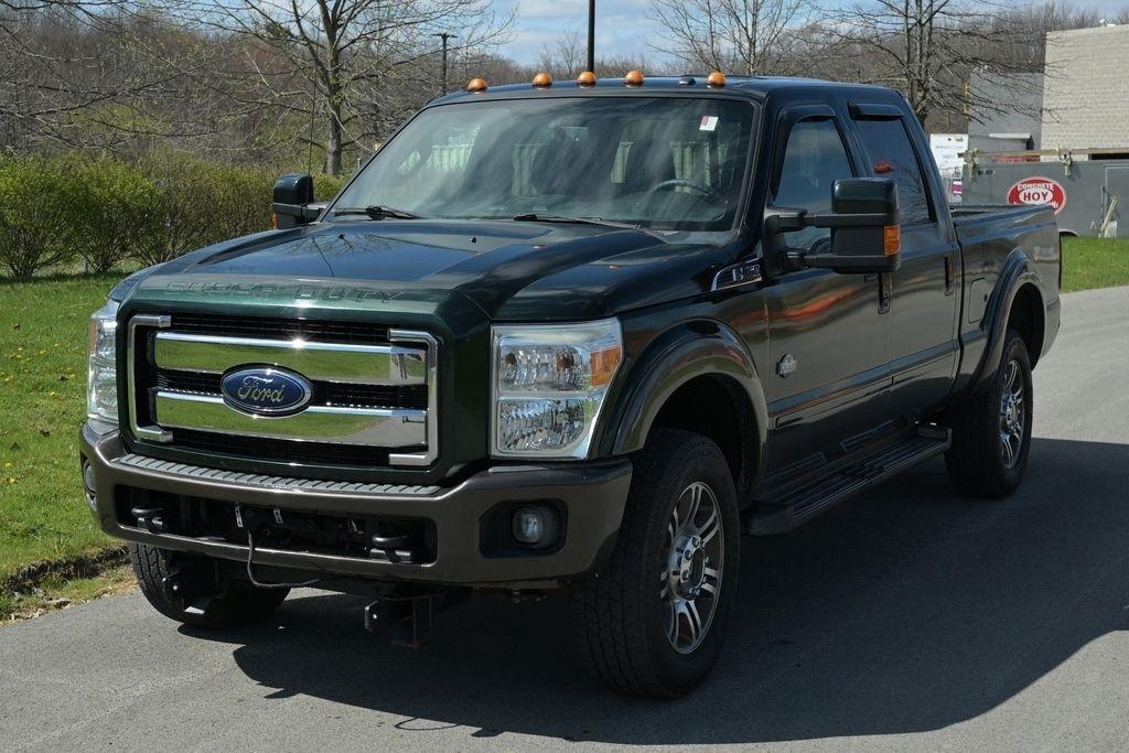 2016 Ford Super Duty F-350 SRW 4WD Crew Cab 172" Platinum
